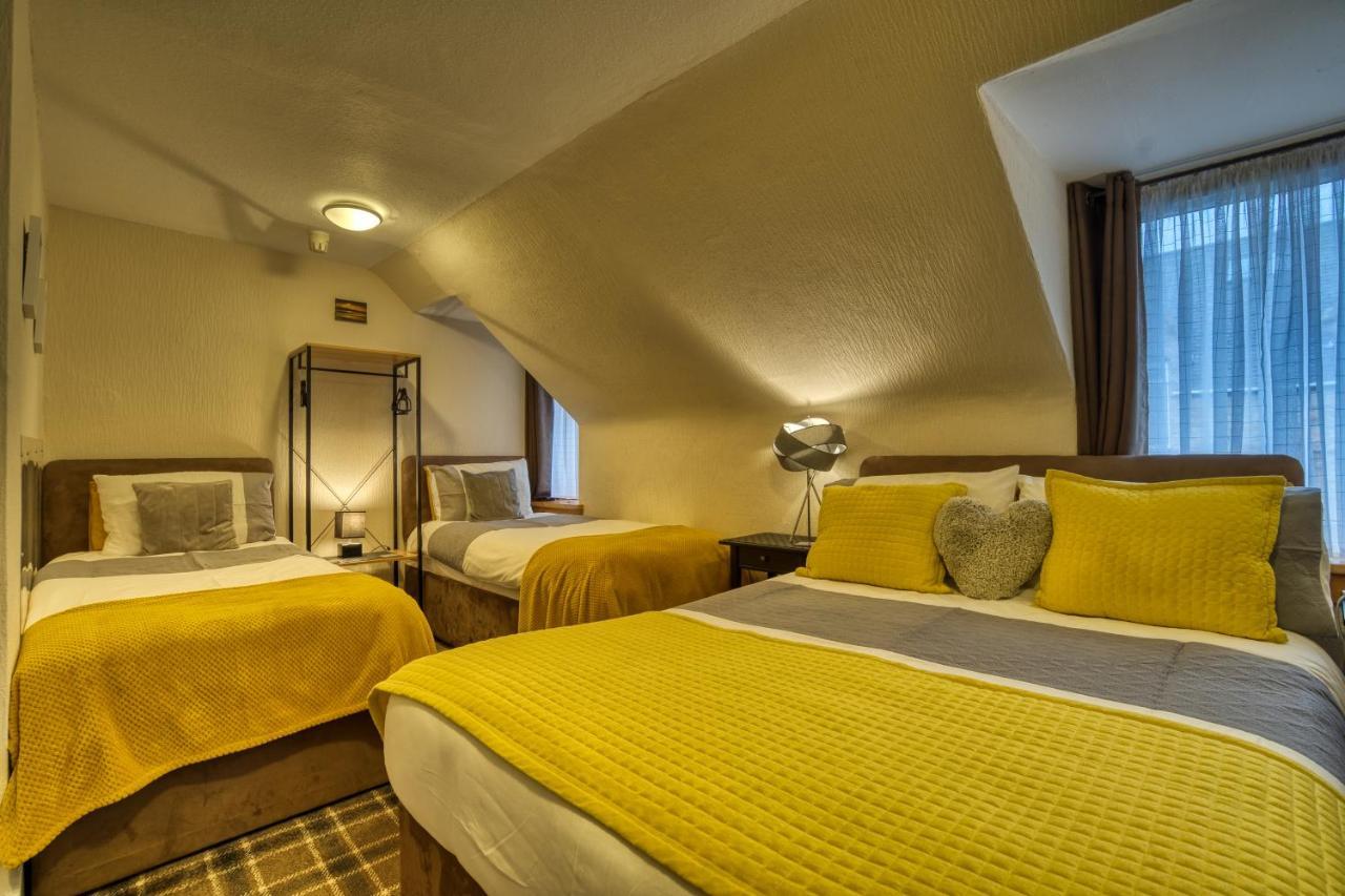 אינברנס Pitfaranne Guest House מראה חיצוני תמונה