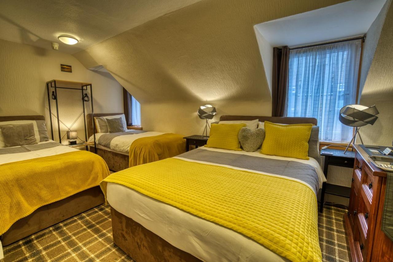 אינברנס Pitfaranne Guest House מראה חיצוני תמונה