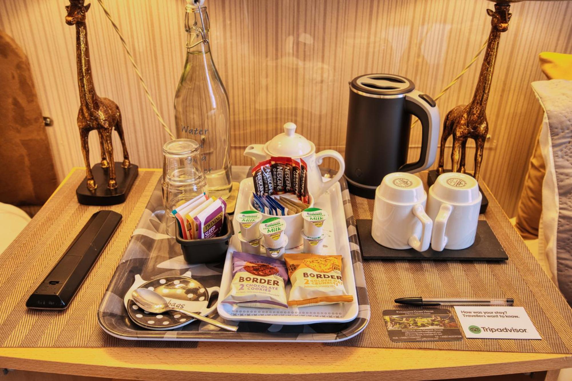 אינברנס Pitfaranne Guest House מראה חיצוני תמונה