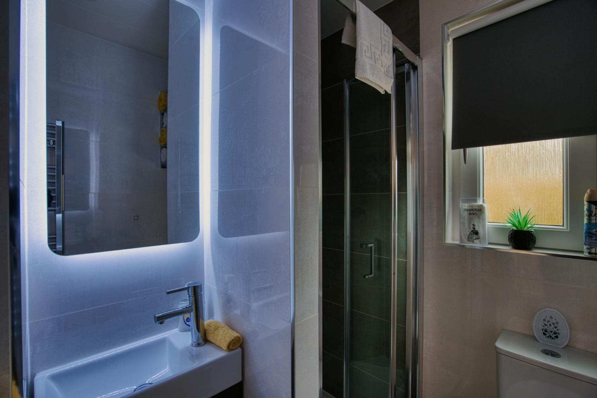 אינברנס Pitfaranne Guest House מראה חיצוני תמונה